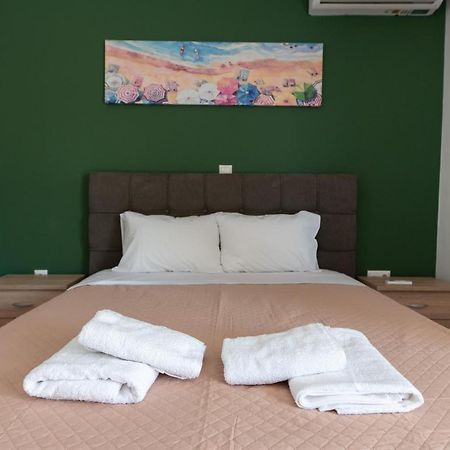 Sea View Apartment In Alimos Region Athens Exterior photo